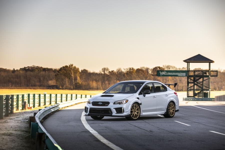  Subaru WRX STI S209 2019 года  (NA) (фото 1 из 44)